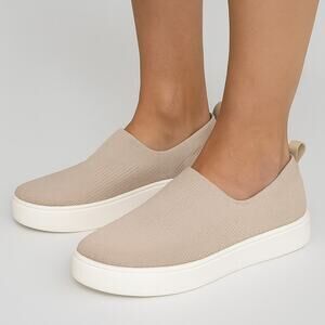 Cougar Hula Dove Gray Slip-On Comfort Sneakers Women’s Size 6